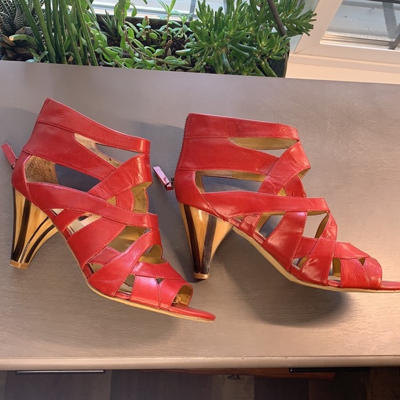 Nine West Shoes - Red leather Nine West heels size 10